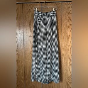 Houndstooth Gaucho Pants